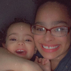 Meet your Posher, Stephanie 🤍